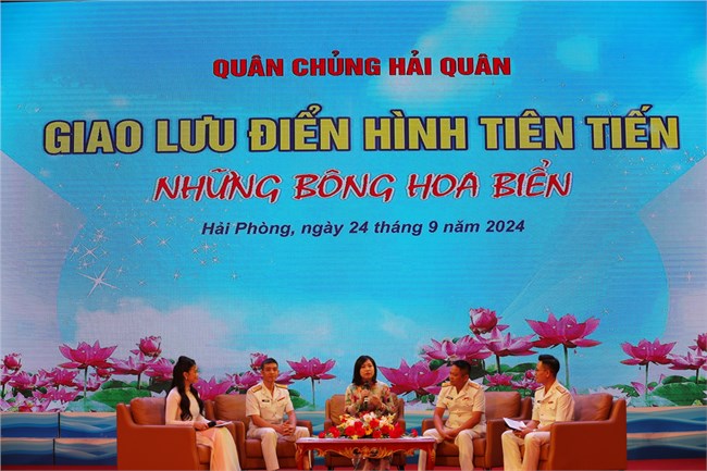 Quân chủng Hải quân giao lưu điển hình tiên tiến “Những bông hoa biển” (24/09/2024)